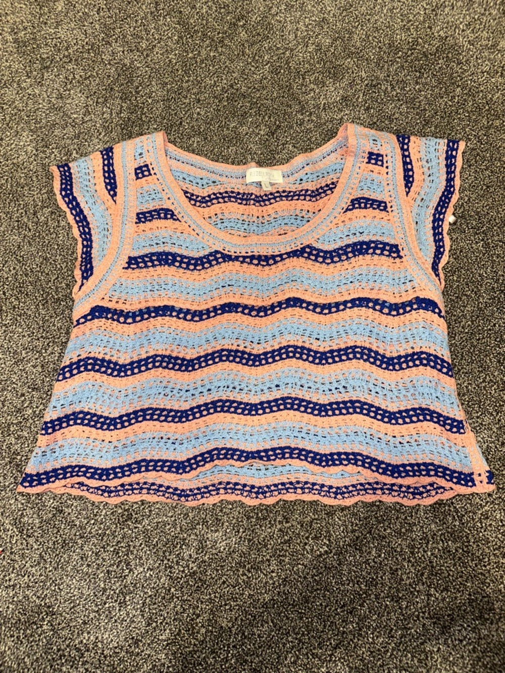 Multicolored crotched top